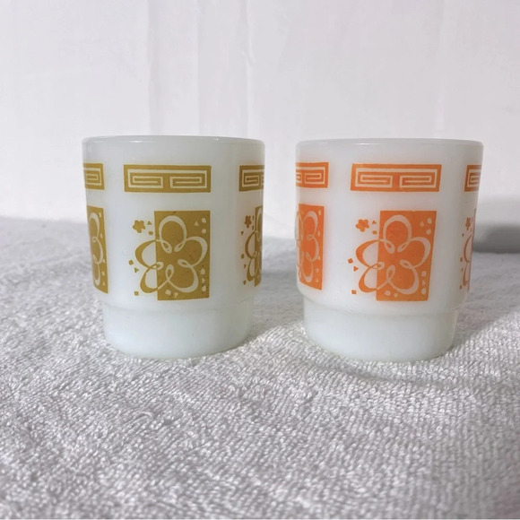 Vintage Anchor Hocking Yellow & Orange Atomic  Cloud Pattern Stacking Mugs x2 - Picture 7 of 11
